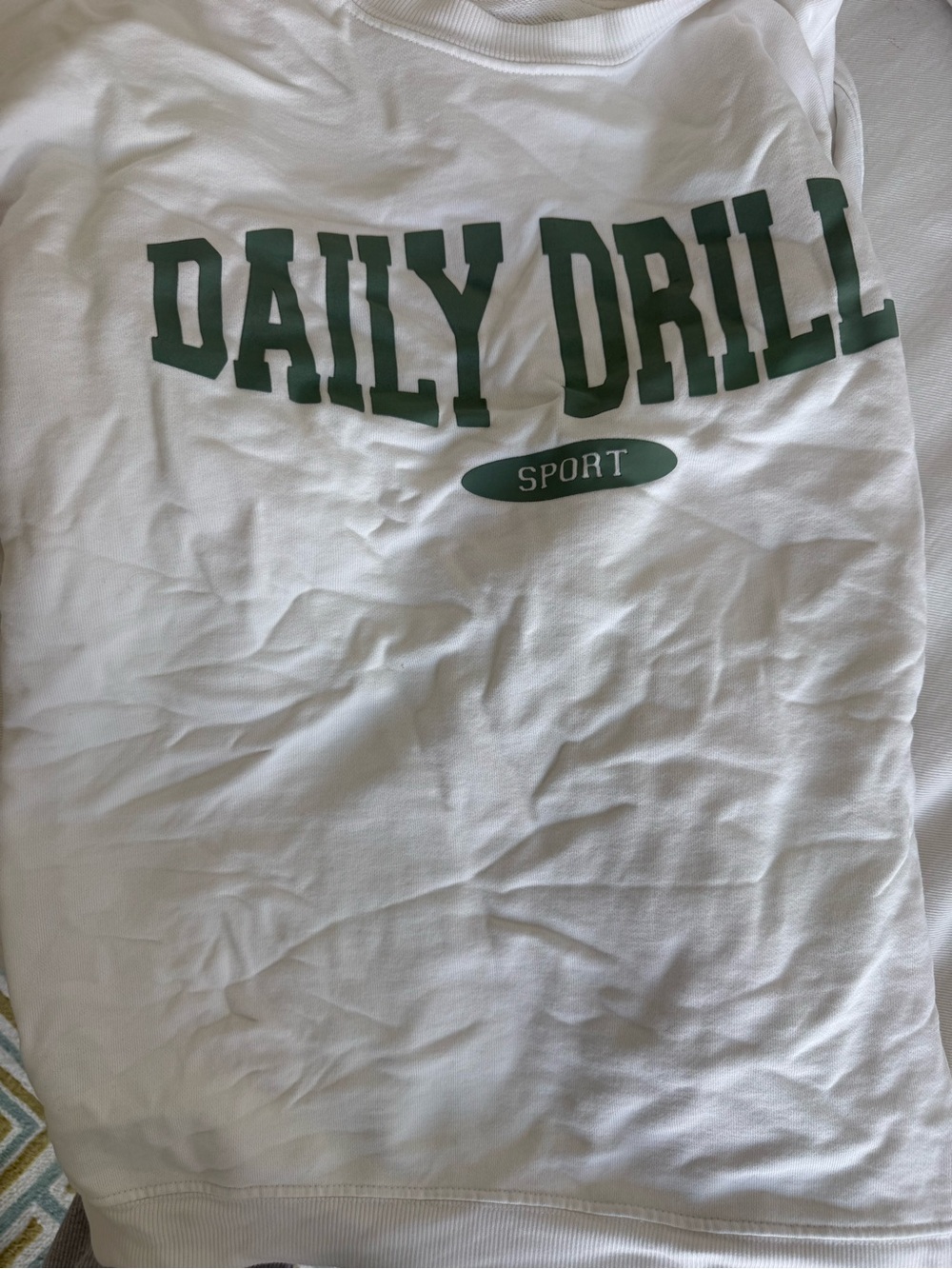 Daily Drills oversized sport crew in white - Picture 6 of 7